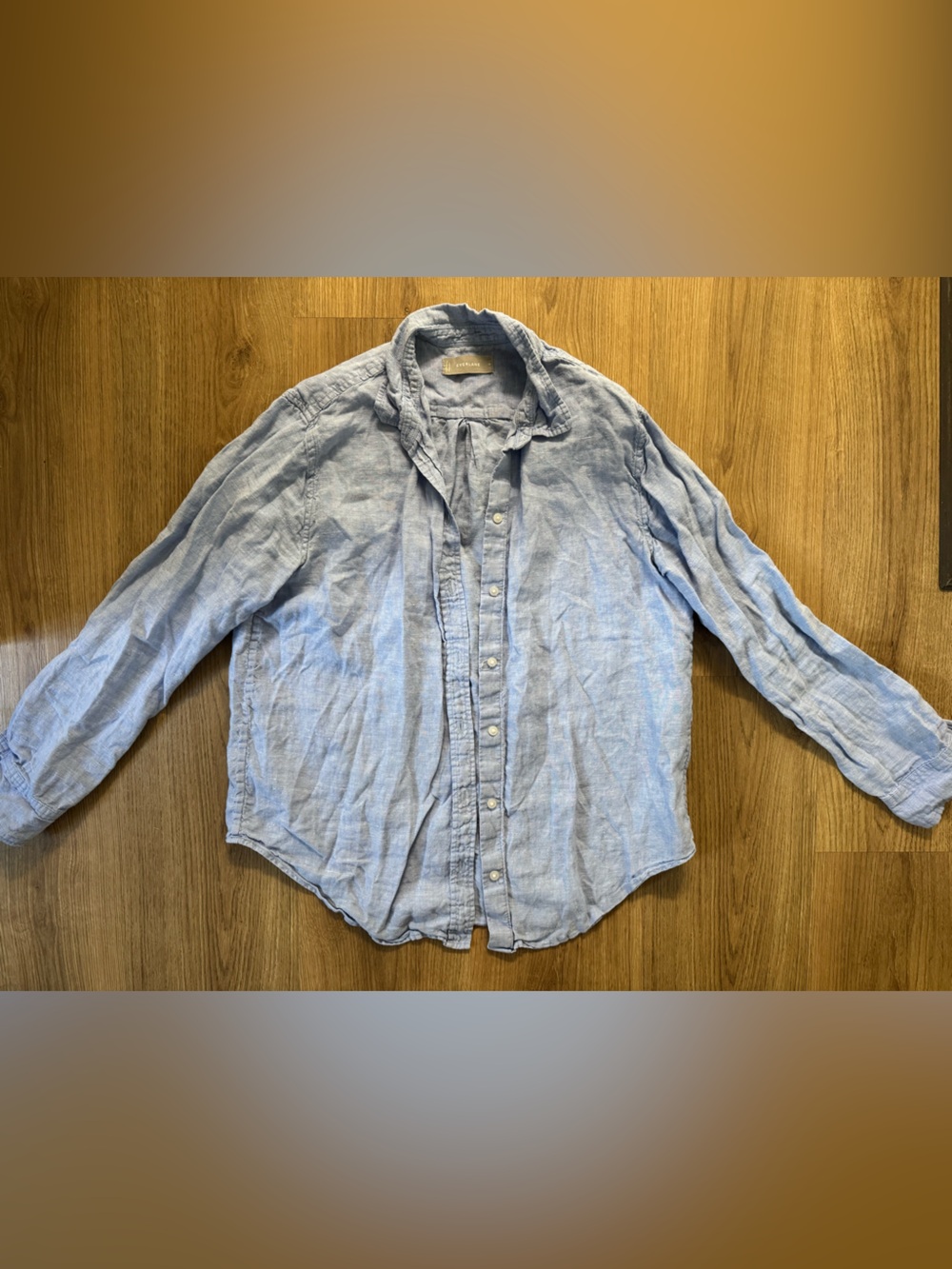 Everlane Light Blue Linen Button-Down Shirt